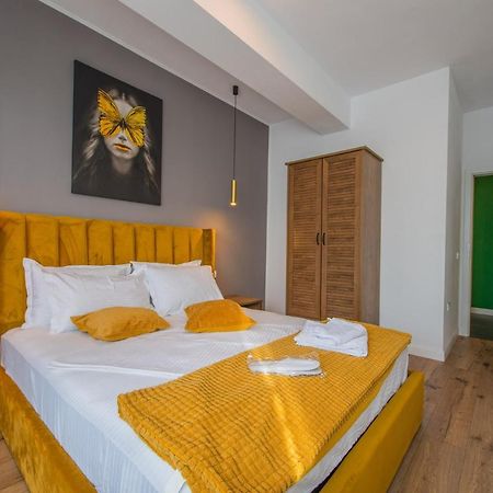 Themuseapartament Alba Iulia Bagian luar foto