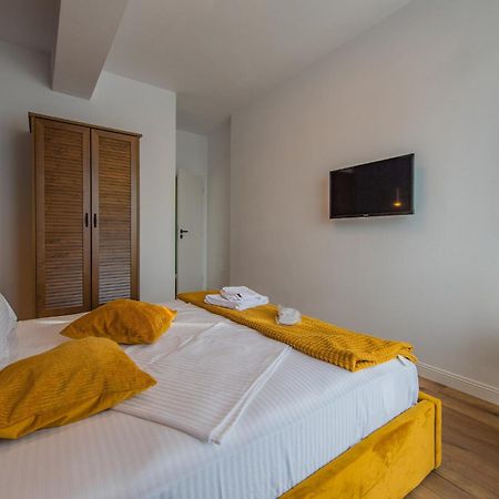 Themuseapartament Alba Iulia Bagian luar foto
